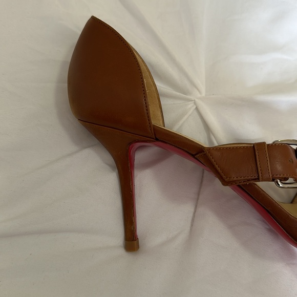 Christian Louboutin heels size 40 1/2 - Picture 10 of 10